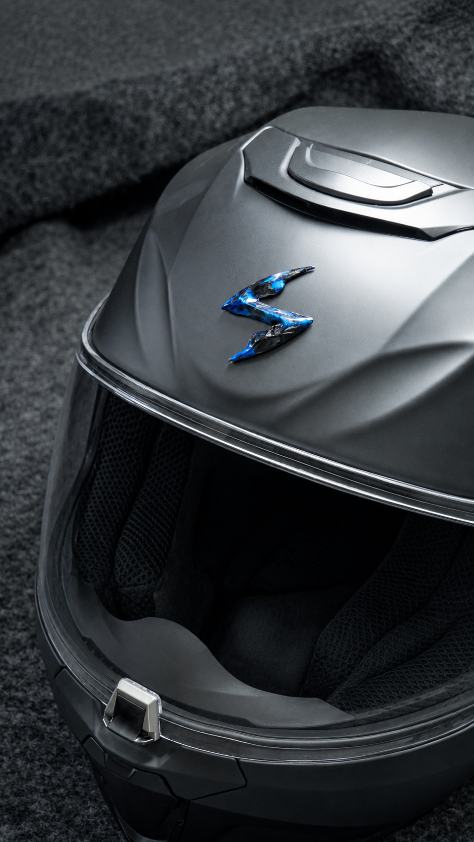 Centre S de casque de moto en carbone forgé