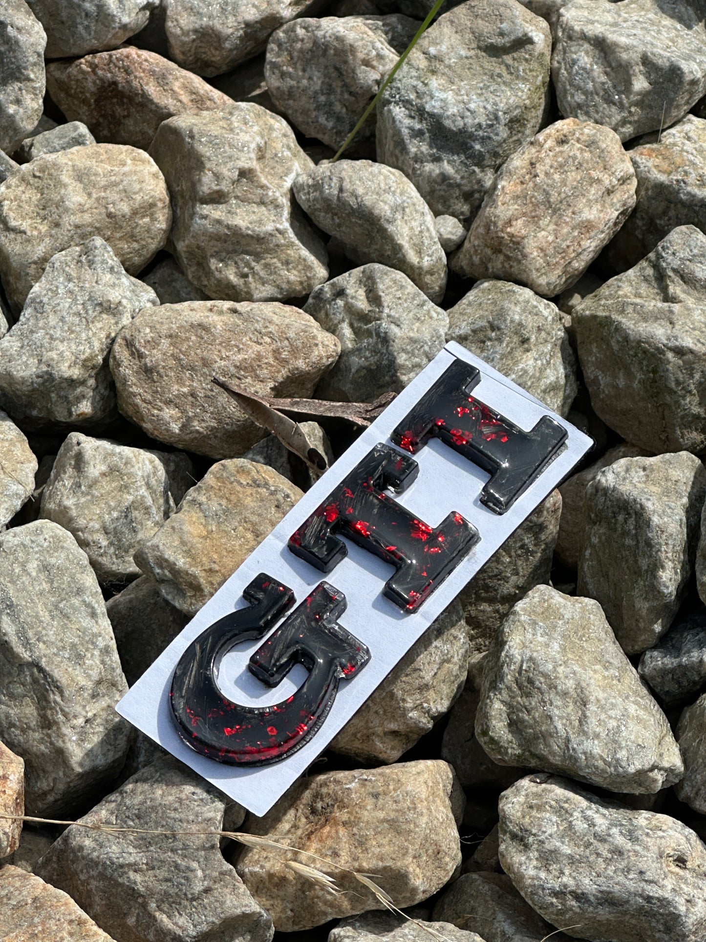 Badge GTI / GTD en carbone forgé véritable, fabriqué à la main