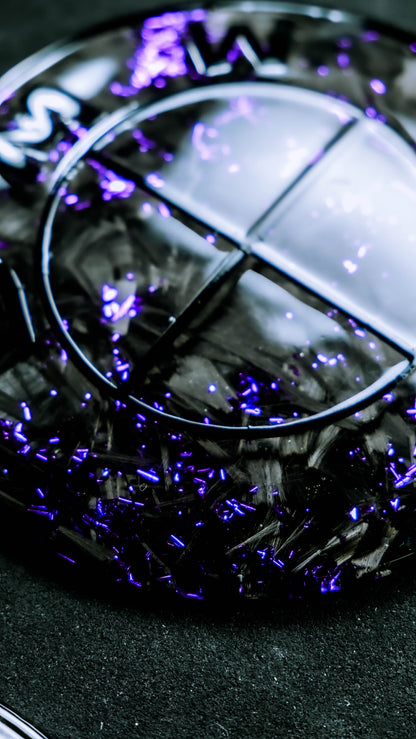 Badge en Carbone Forgé – Fabrication Artisanale - Badge Universel